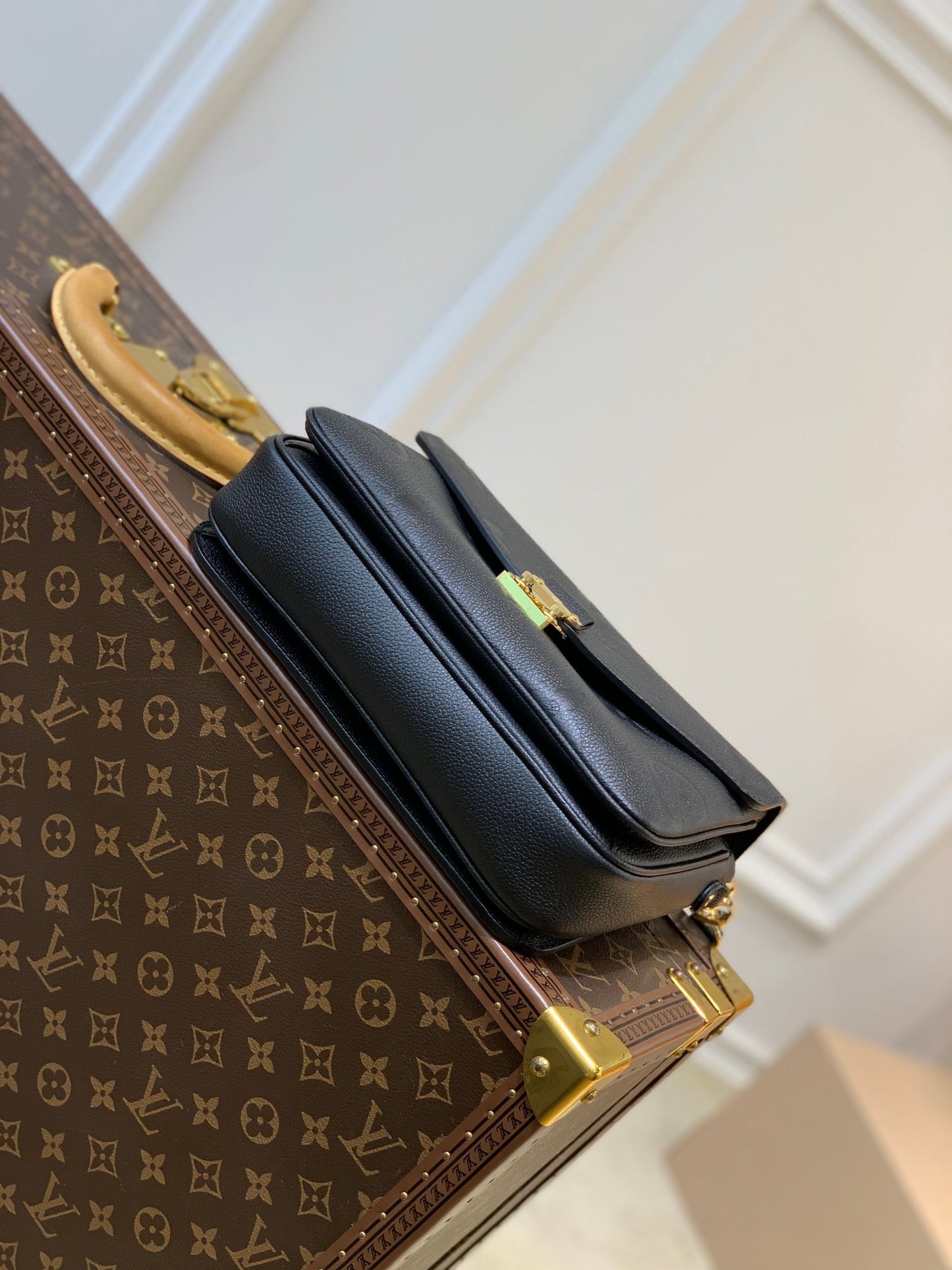 LOU POCHETTE MÉTIS