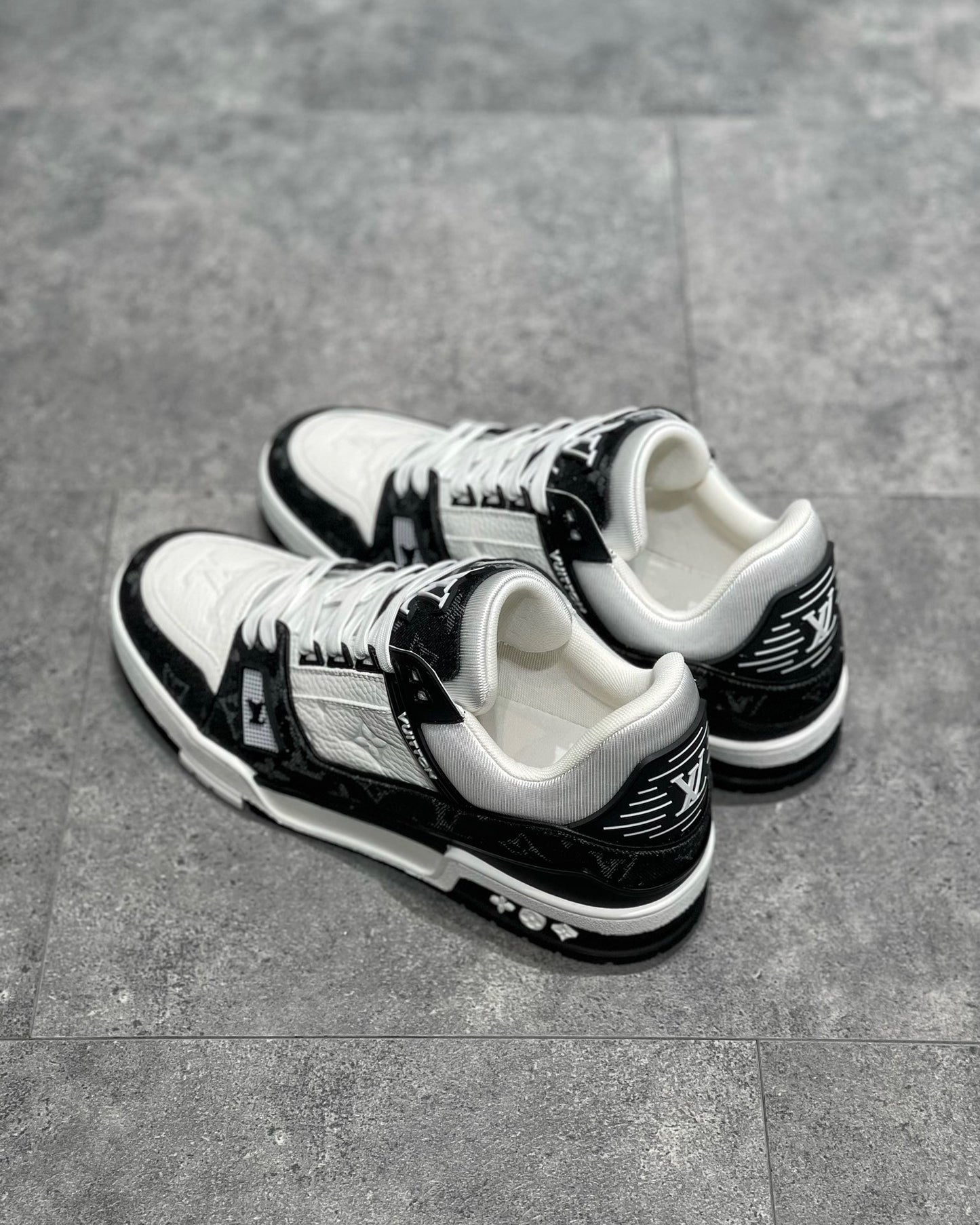 LOU TRAINERS