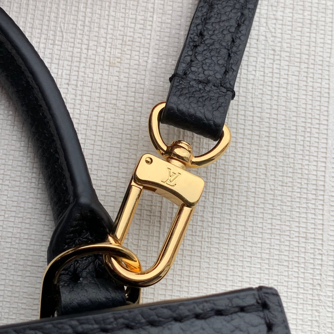 LOU PETIT SAC PLAT BAG