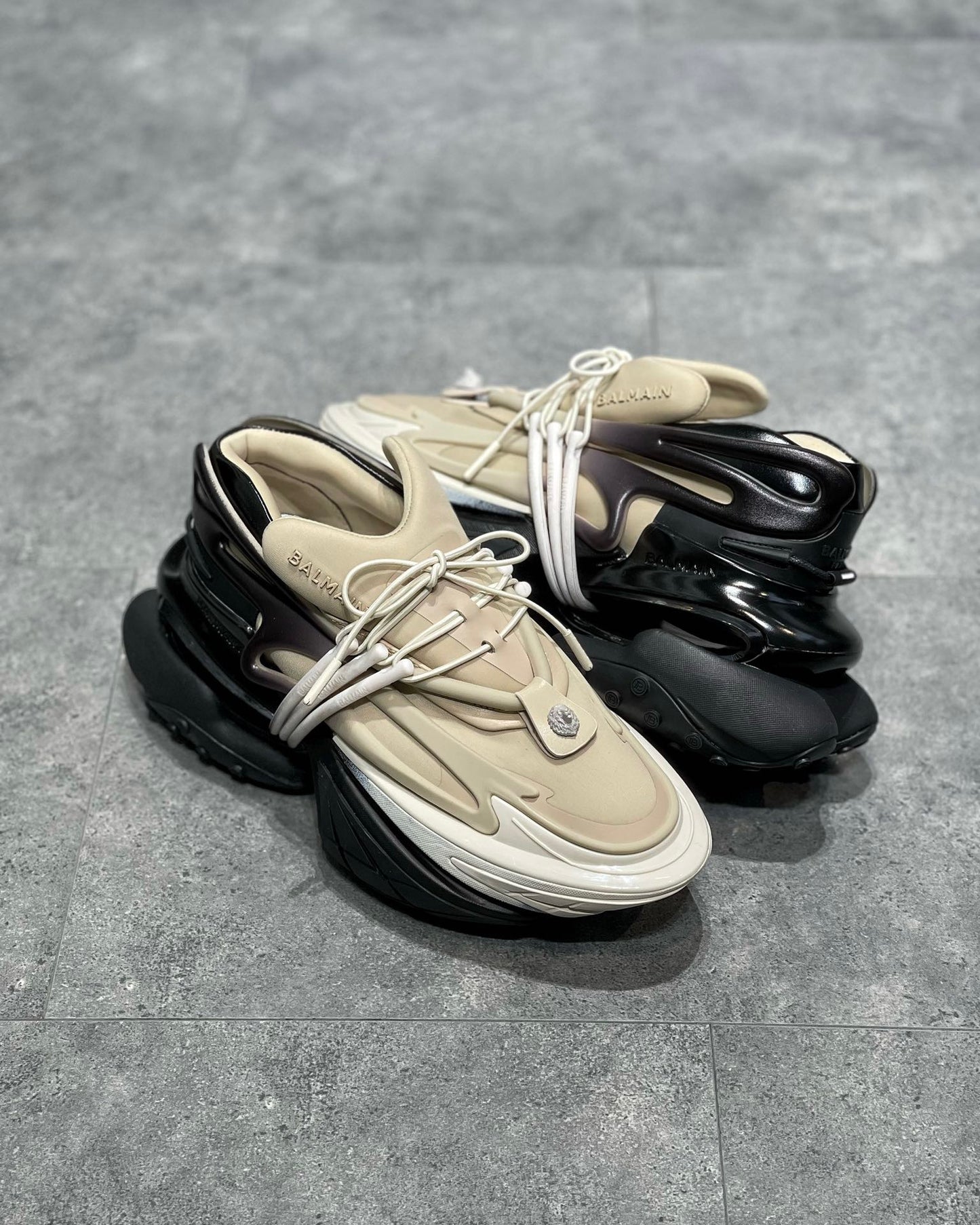 BALM UNICORN LOW-TOP SNEAKERS