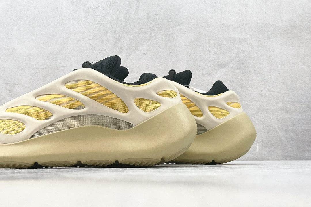 YEEZY 700 V3 SAFFLOWER
