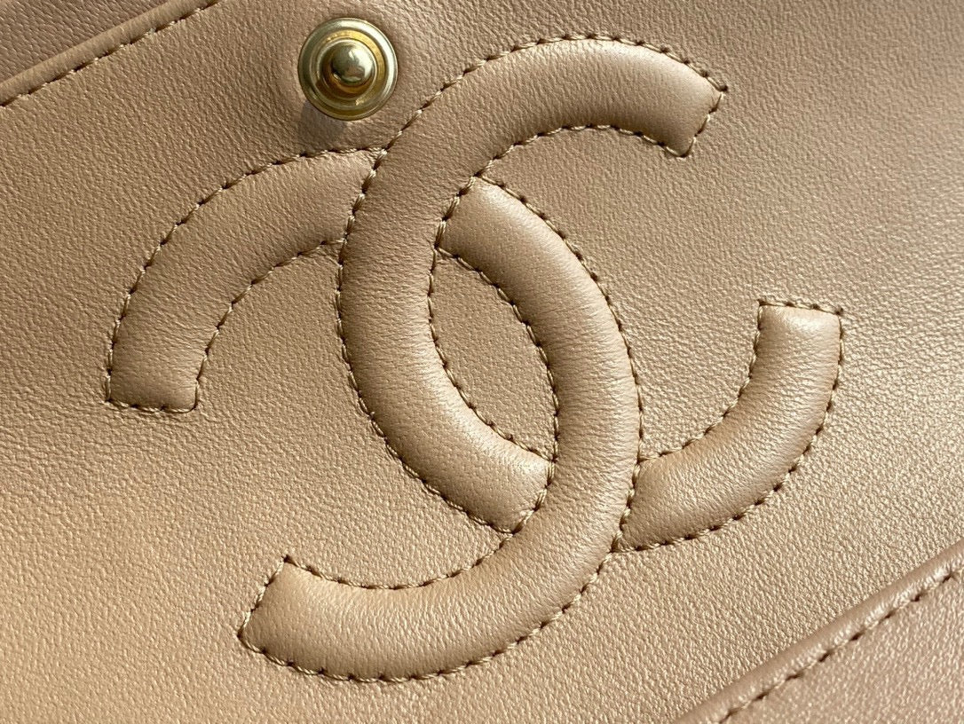 CC CLASSIC FLAP BAG