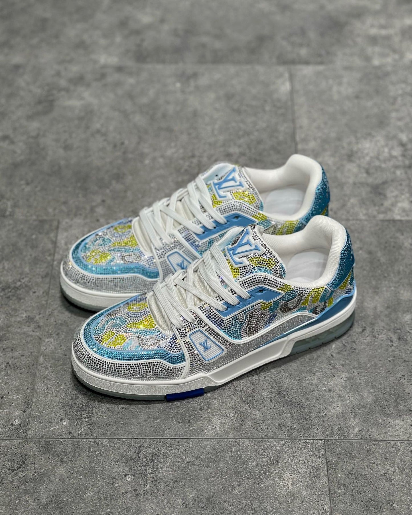 LOU TRAINERS
