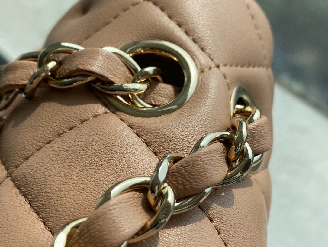 CC CLASSIC FLAP BAG