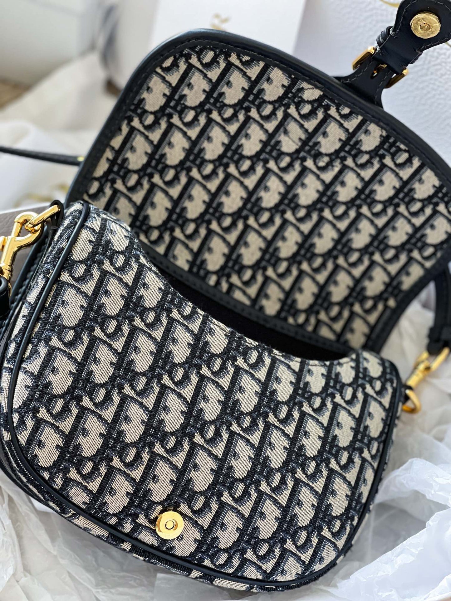 CD MEDIUM BOBBY BAG