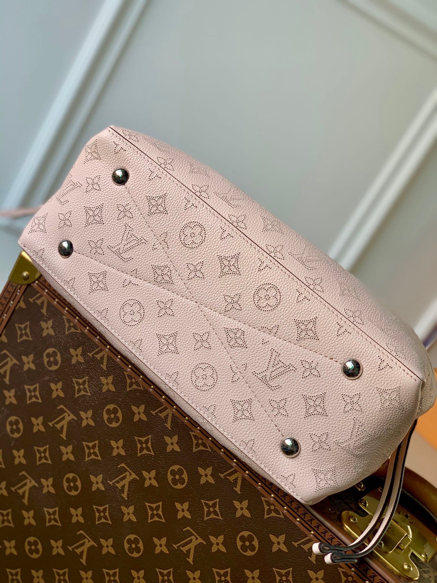 LOU BELLA TOTE BAG