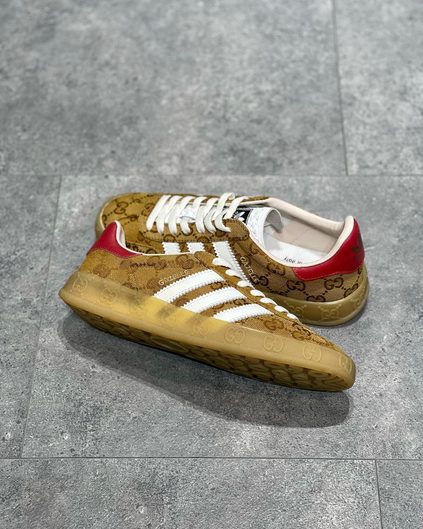 GG x ADID GAZELLE SNEAKER