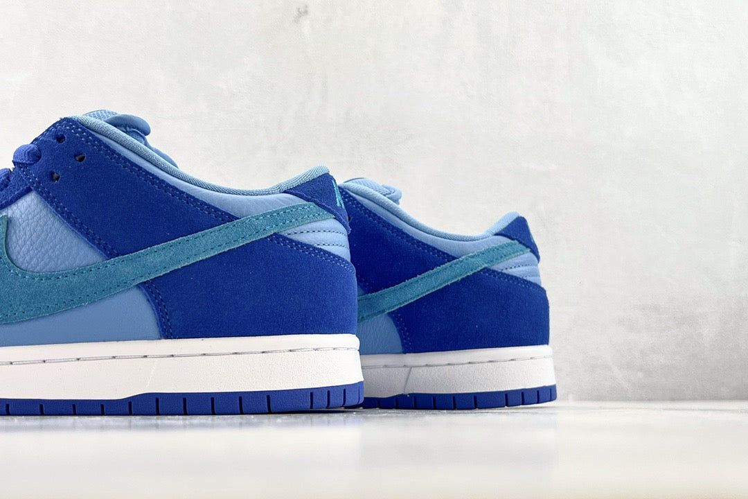 DUNK LOW BLUE RASPBERRY