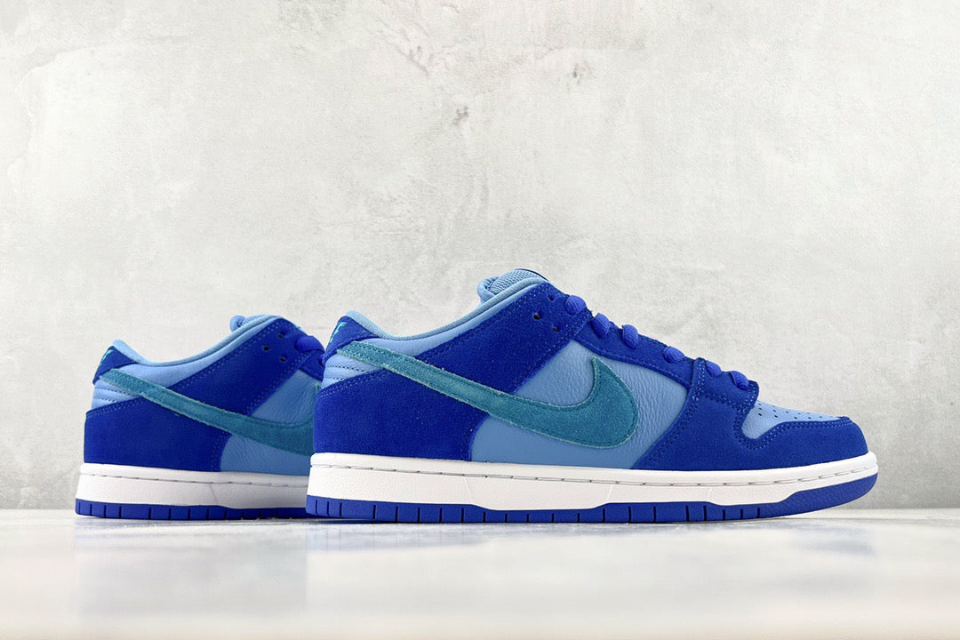 DUNK LOW BLUE RASPBERRY