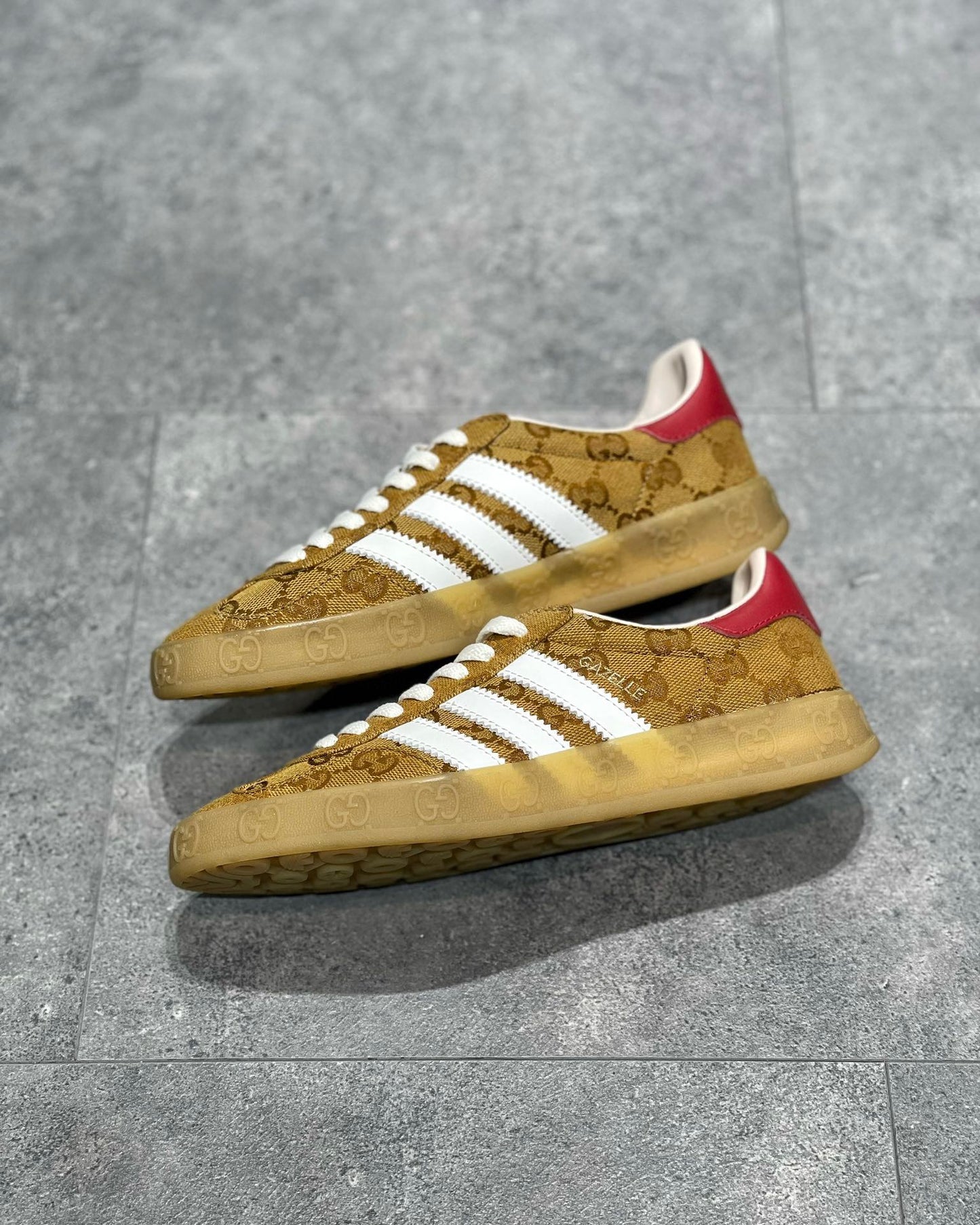GG x ADID GAZELLE SNEAKER