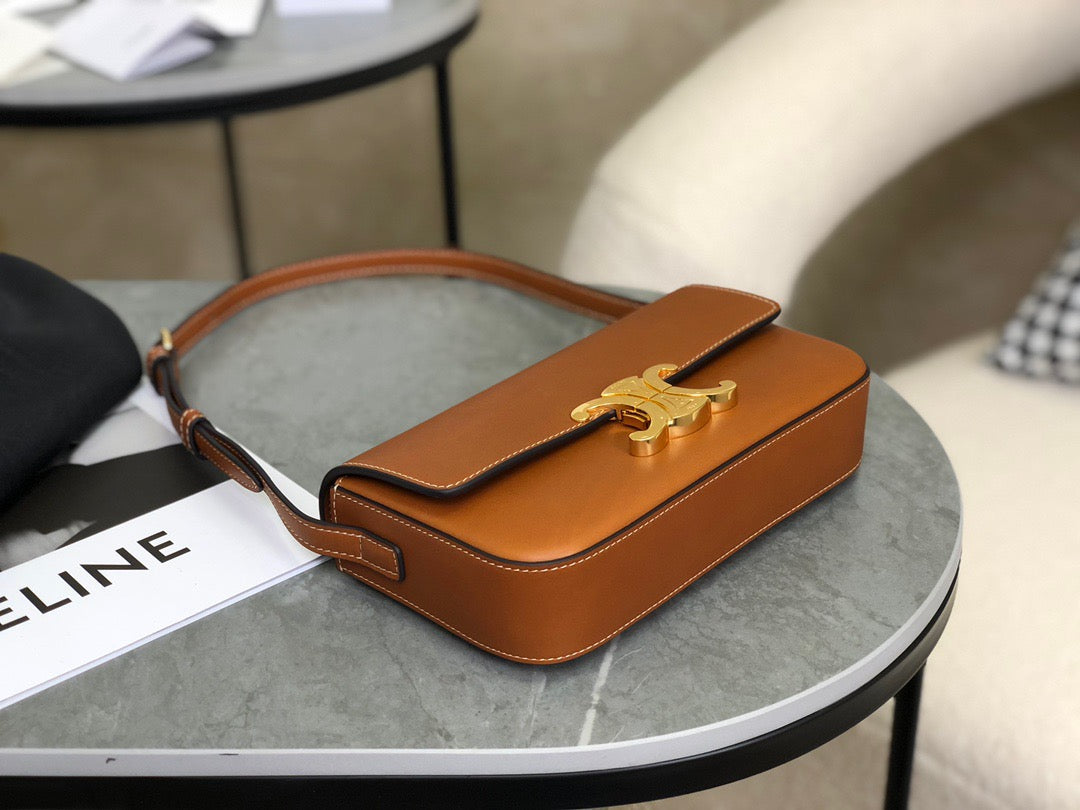 CEL TRIOMPHE SHOULDER BAG