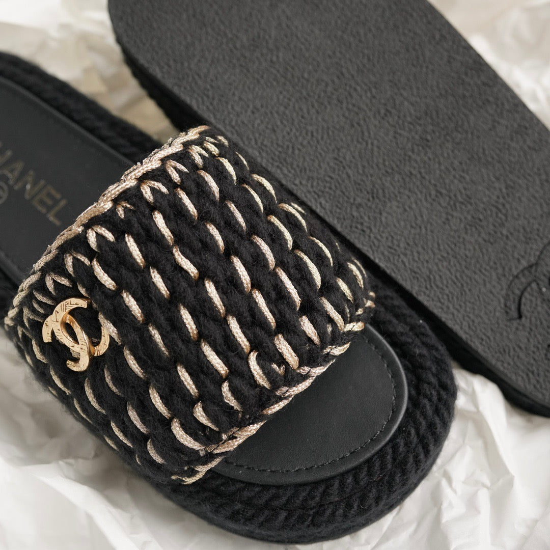 CC SANDALS