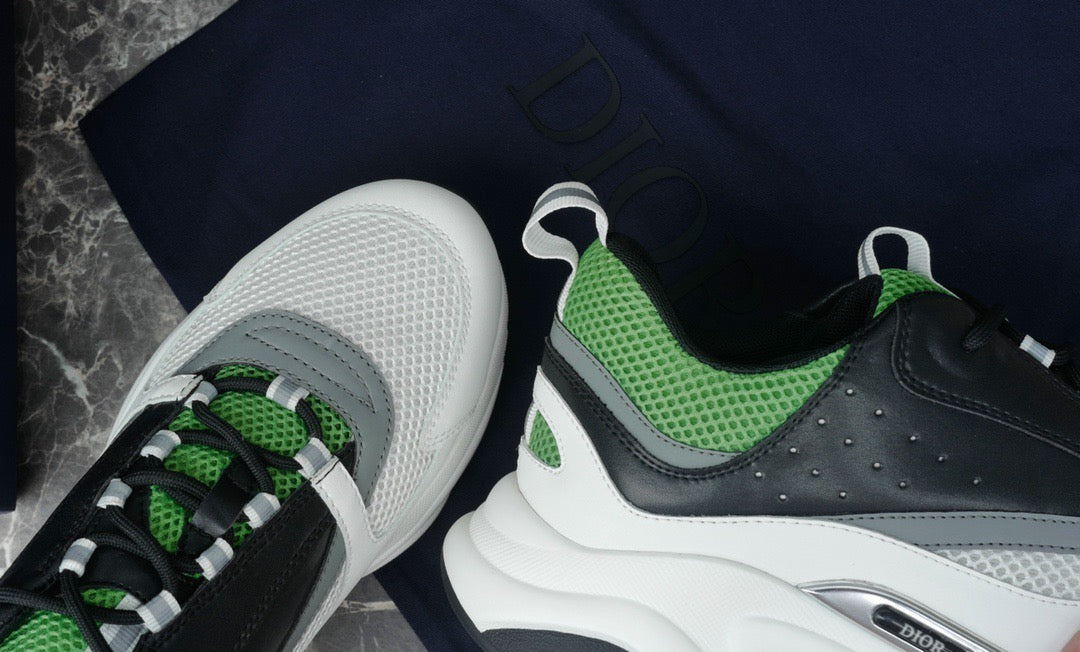CD B22 SNEAKERS