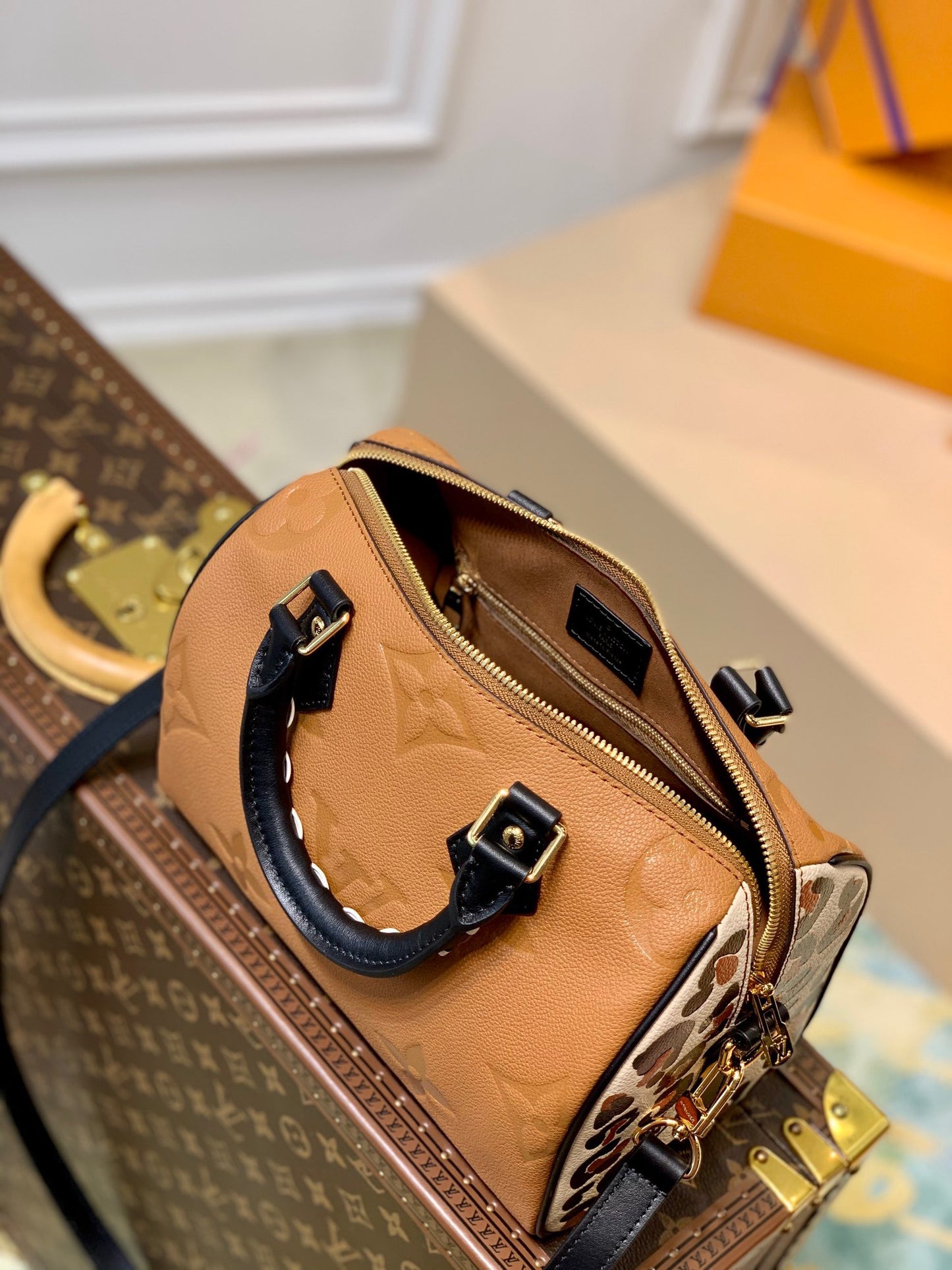 LOU SPEEDY BANDOULIÈRE 25 BAG