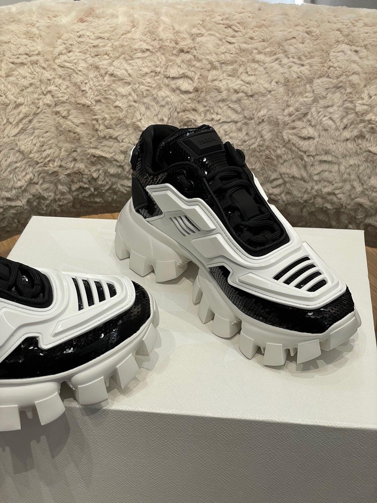 PD CLOUDBUST THUNDER SNEAKERS