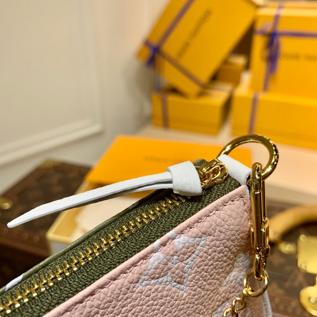 LOU MINI POCHETTE ACCESSOIRES