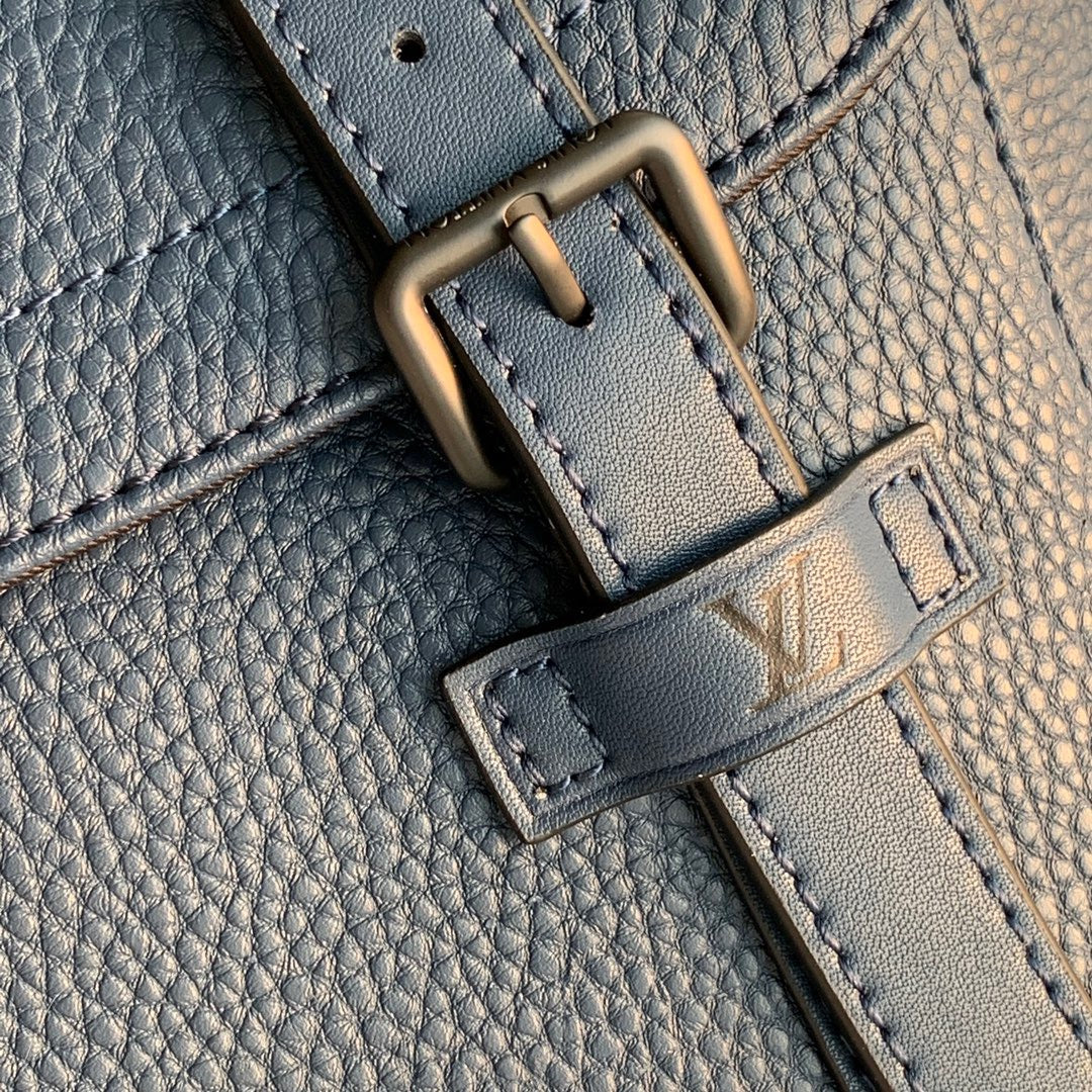 LOU CHRISTOPHER MESSENGER BAG