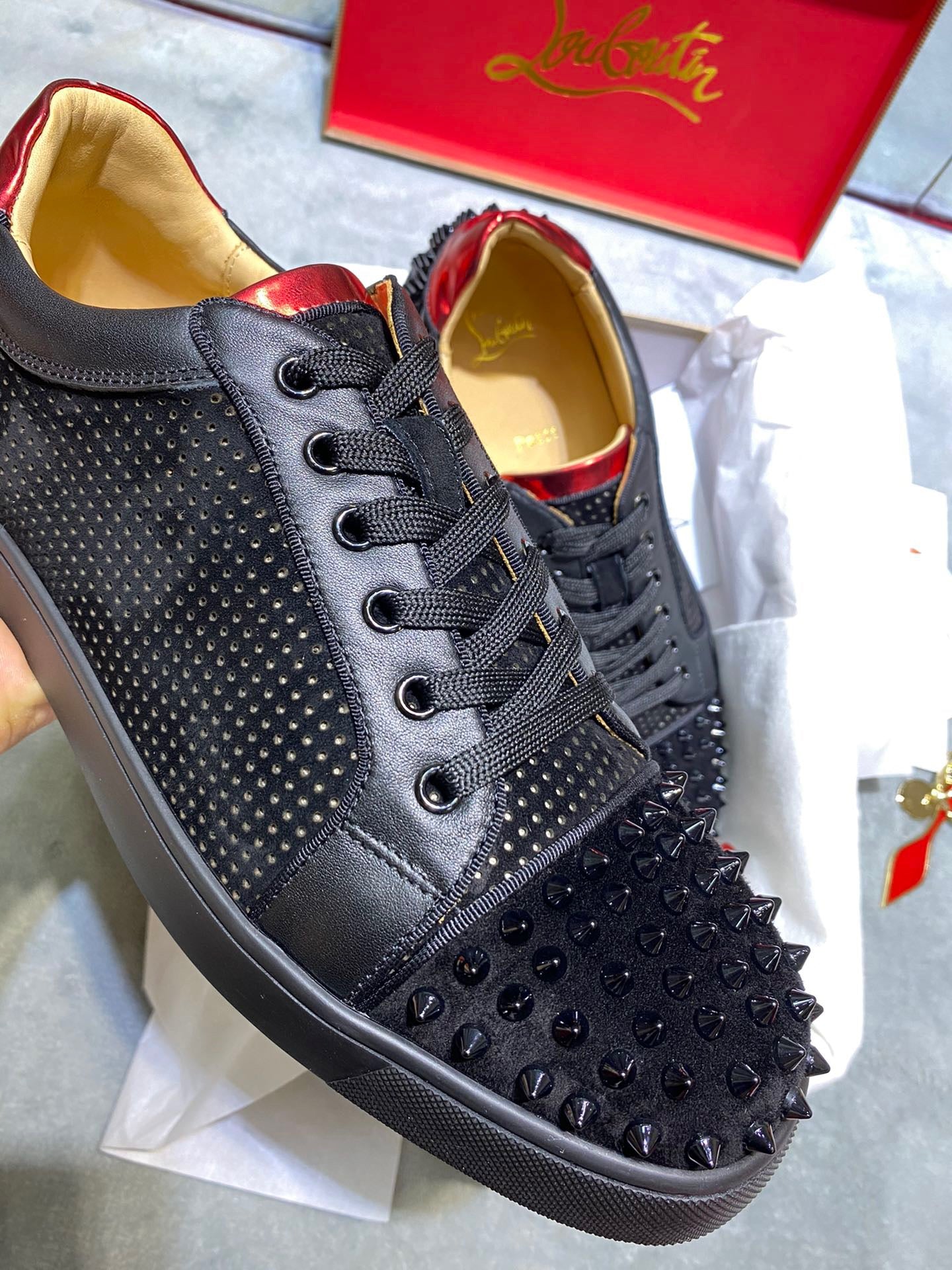 CL SPIKES SNEAKERS