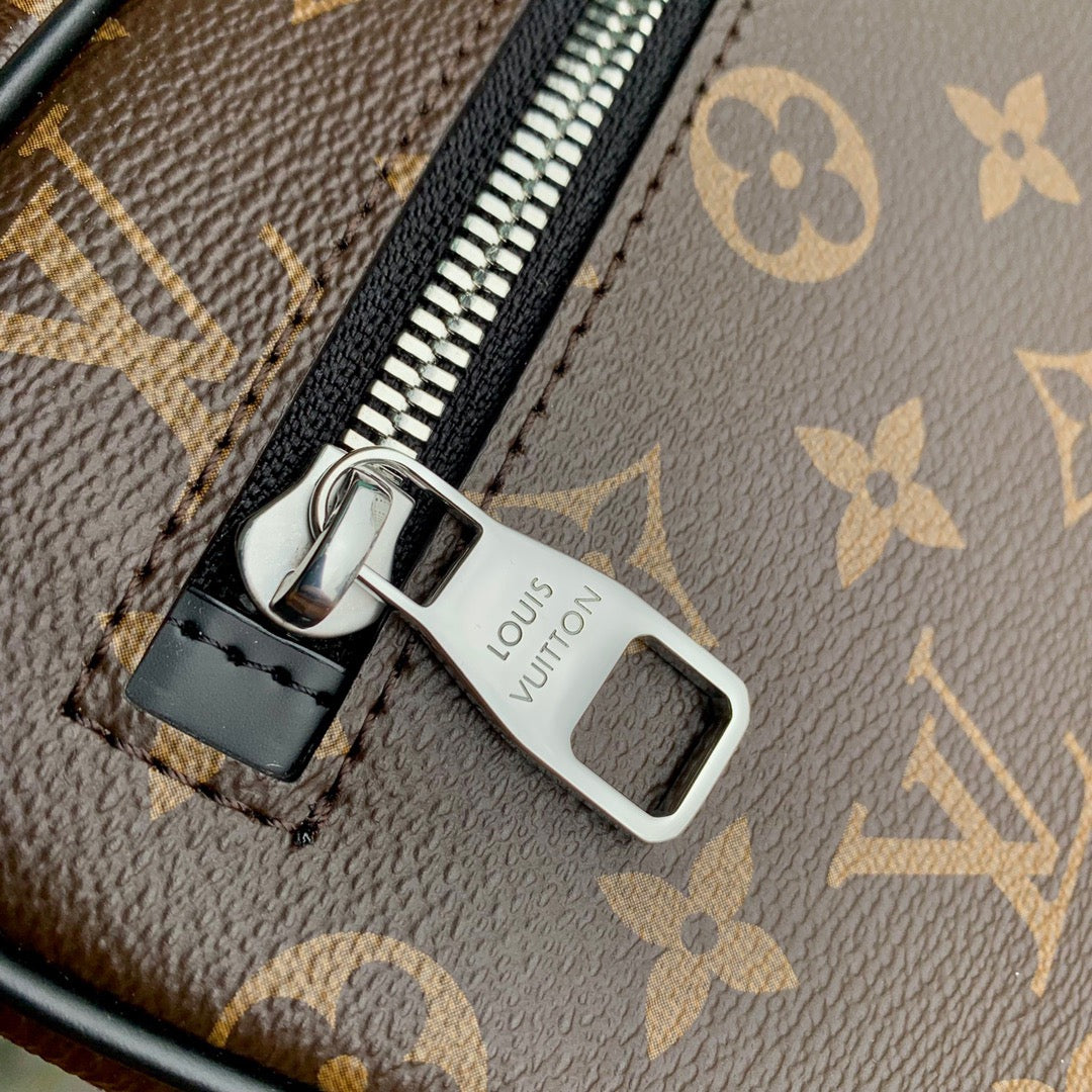 LOU POCHETTE KASAI