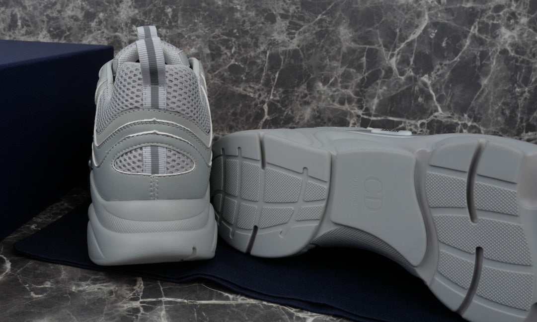 CD B22 SNEAKERS