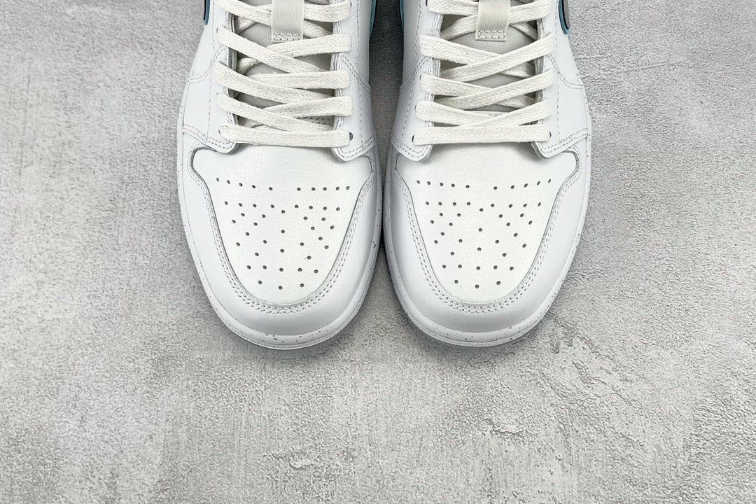 JORDAN 1 LOW DARE TO FLY