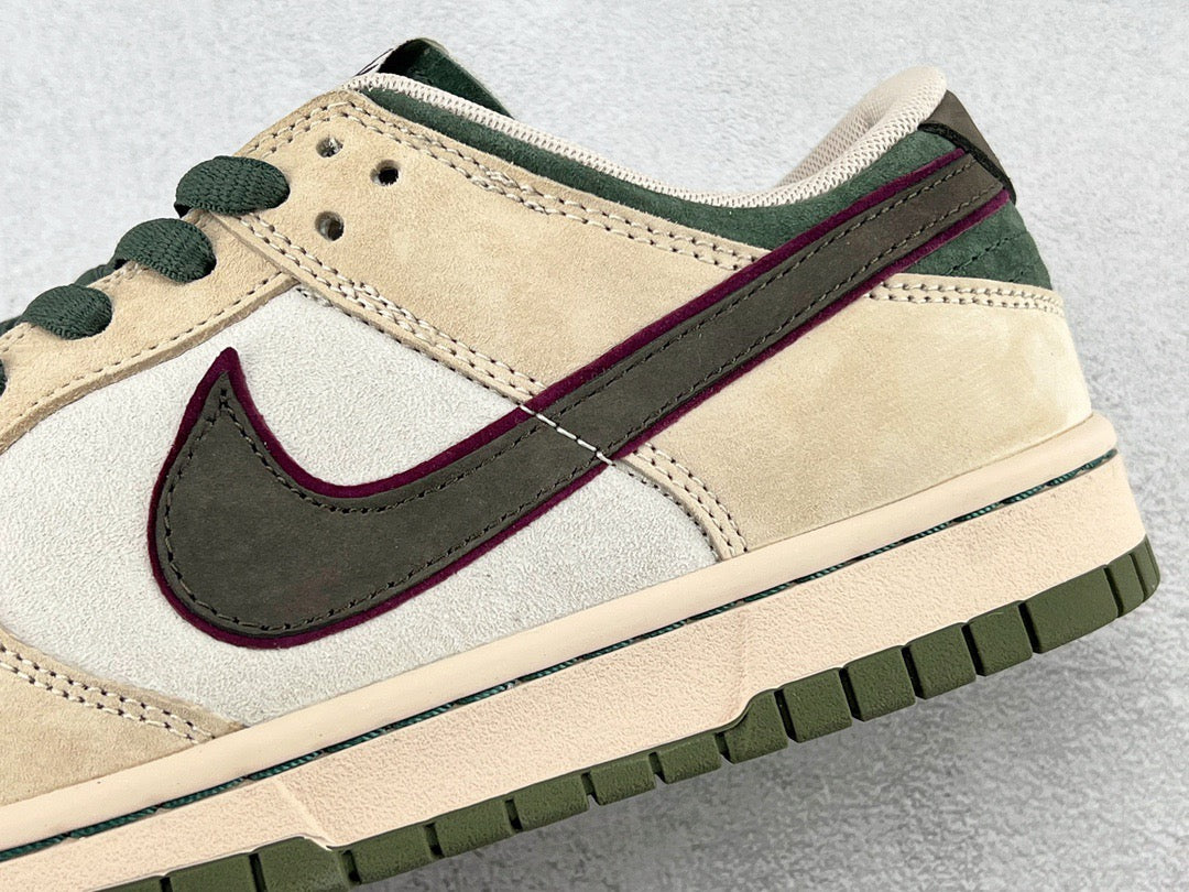DUNK LOW x OTOMO KATUSHIRO