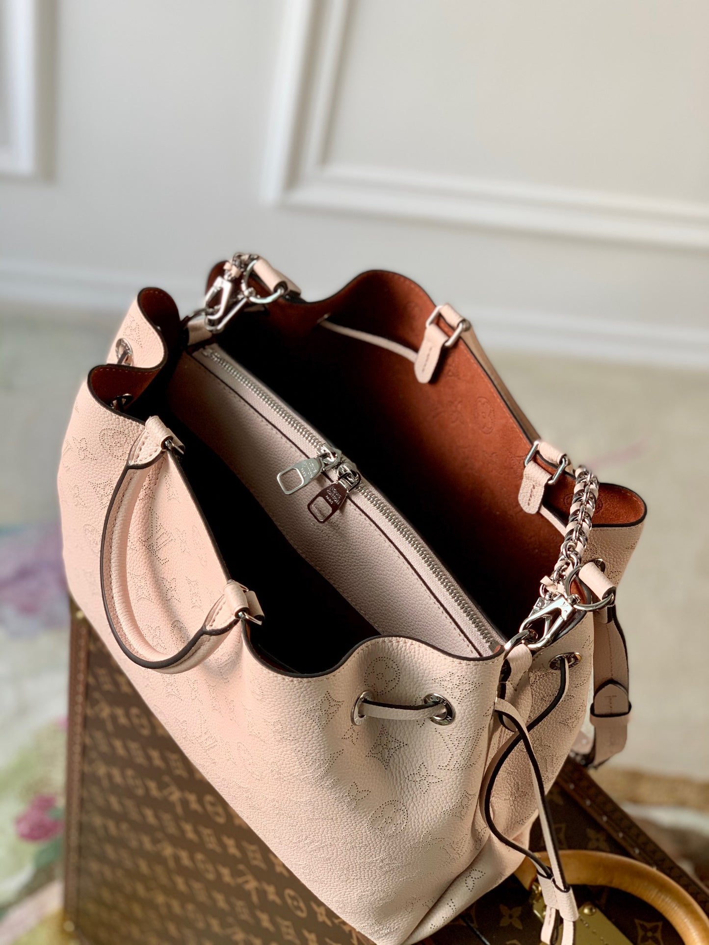 LOU BELLA TOTE BAG