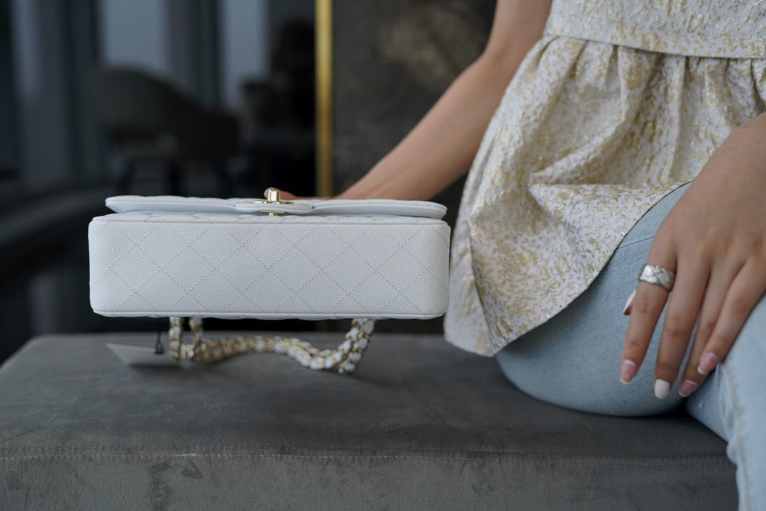 CC CLASSIC FLAP BAG
