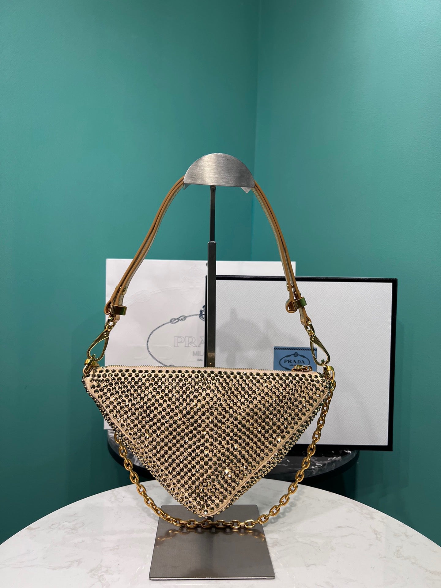 PD TRIANGLE BAG