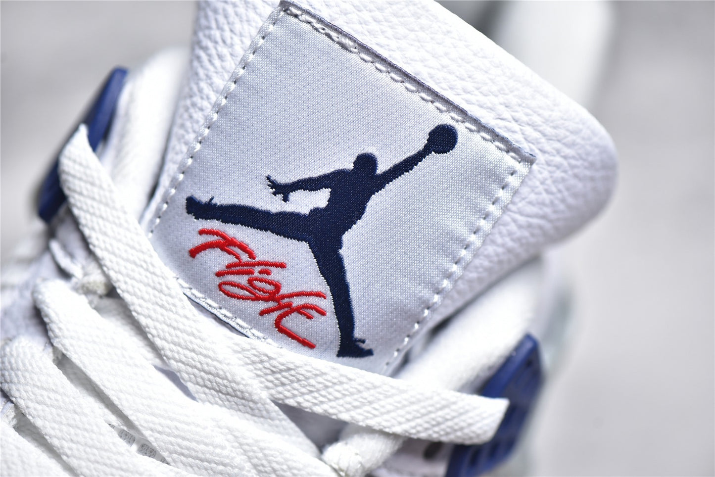JORDAN 4 MIDNIGHT NAVY