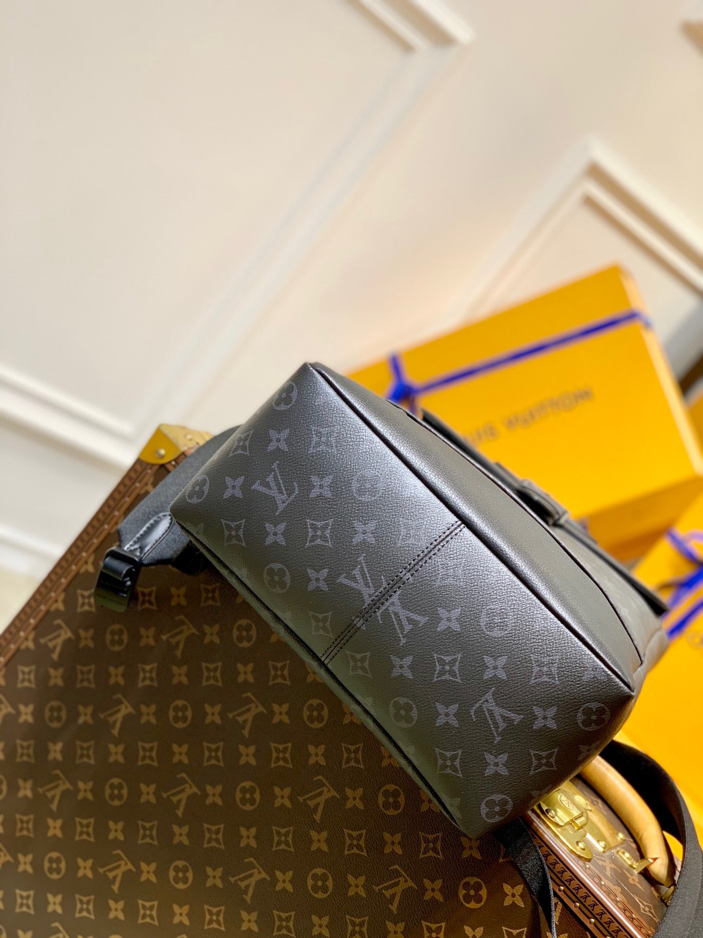 LOU SAUMUR BACKPACK