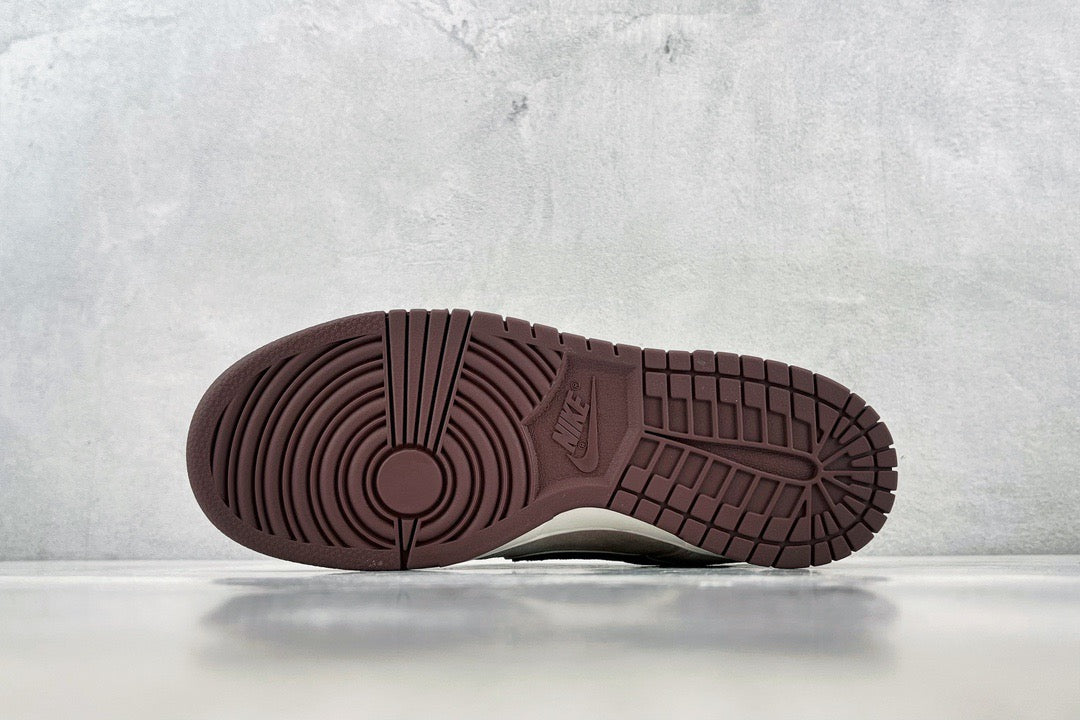 DUNK LOW x OTOMO KATUSHIRO