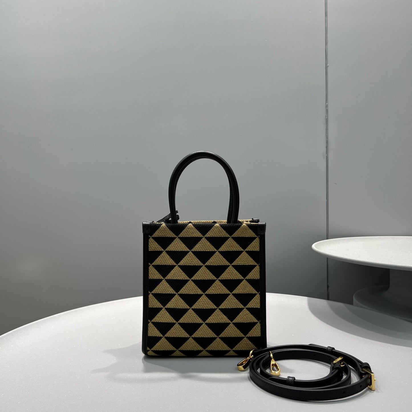 PD JACQUARD SYMBOLE BAG