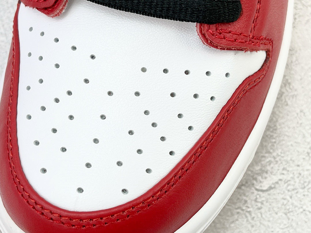 DUNK LOW CHICAGO