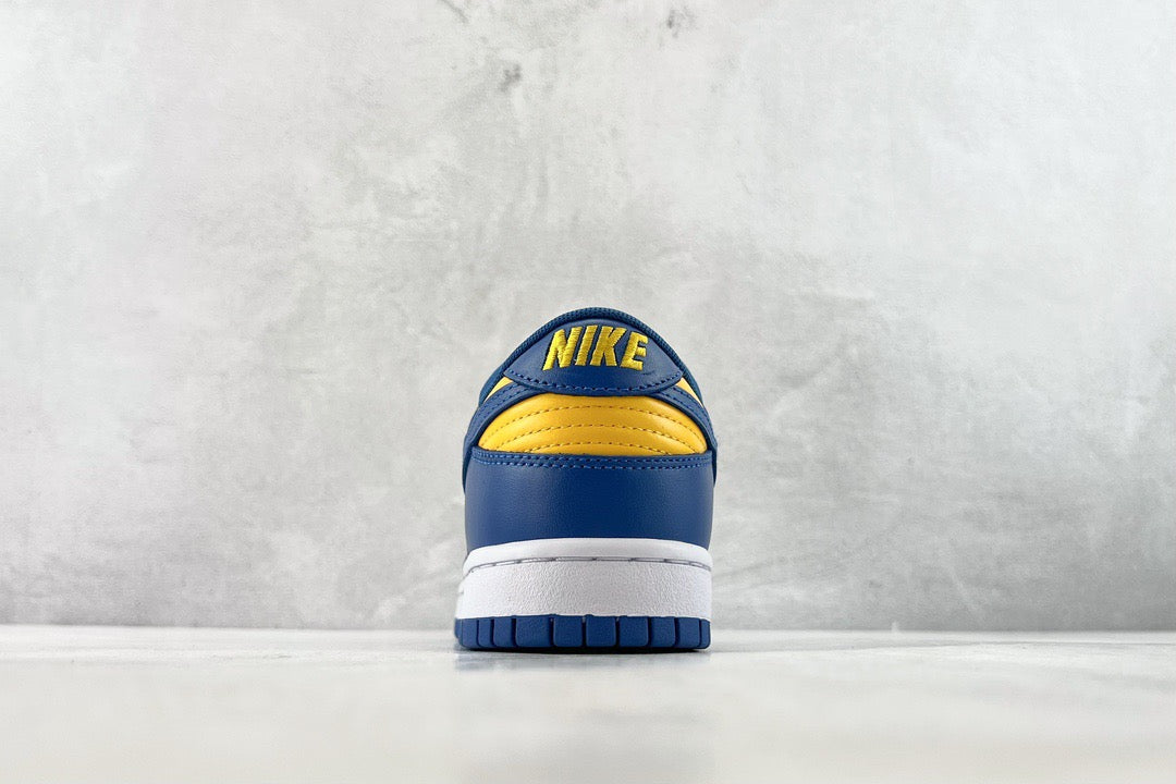 DUNK LOW RETRO UCLA