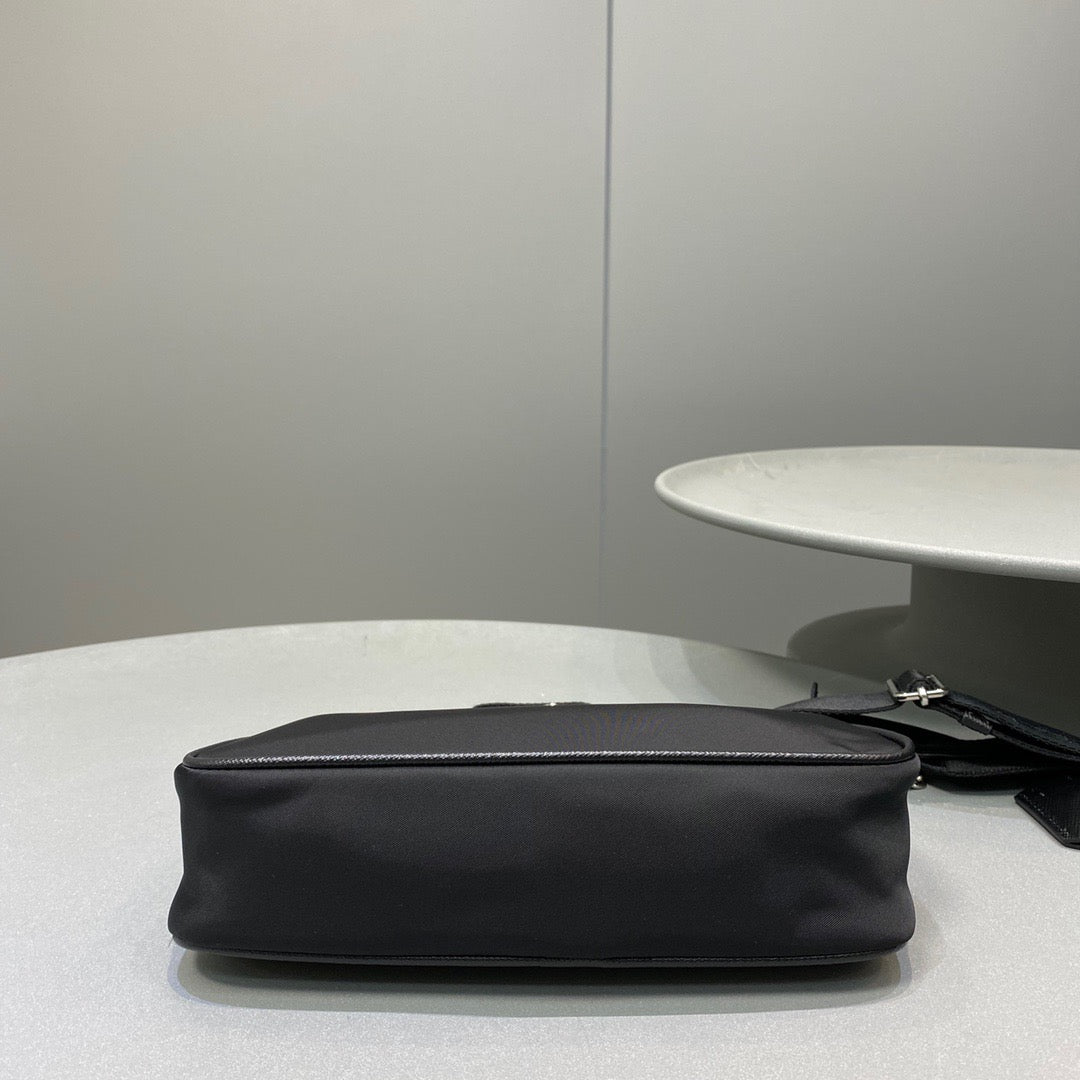 PD NYLON RE-EDTION 2005 BAG