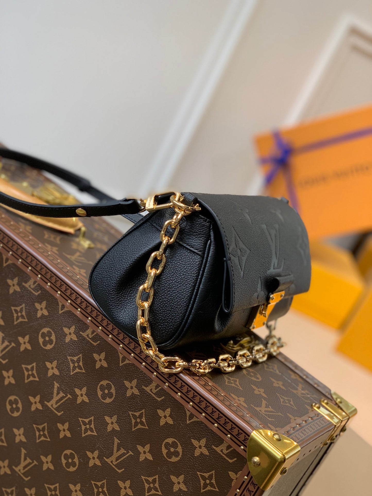 LOU FAVOURITE BAG