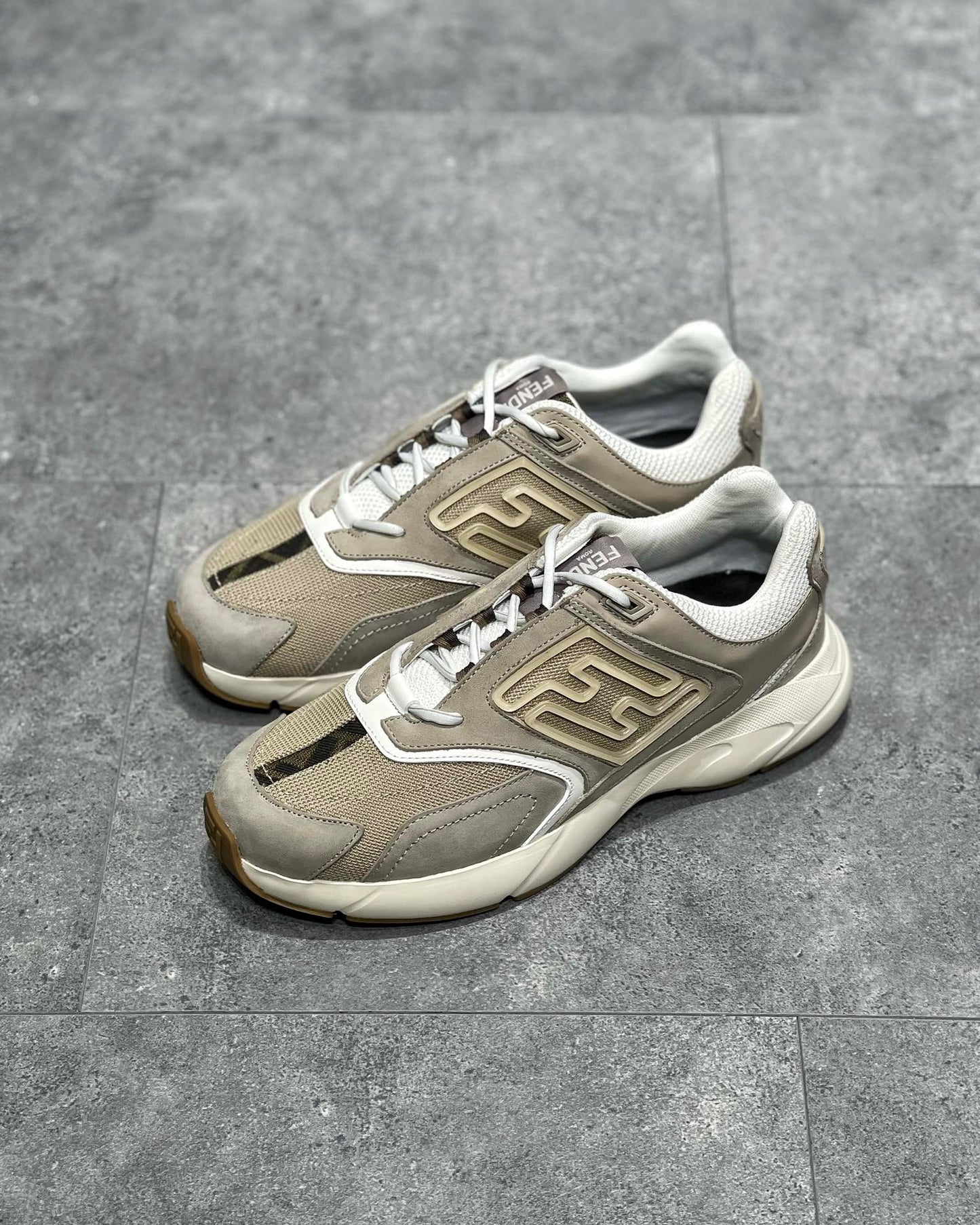 FEN FASTER SNEAKERS
