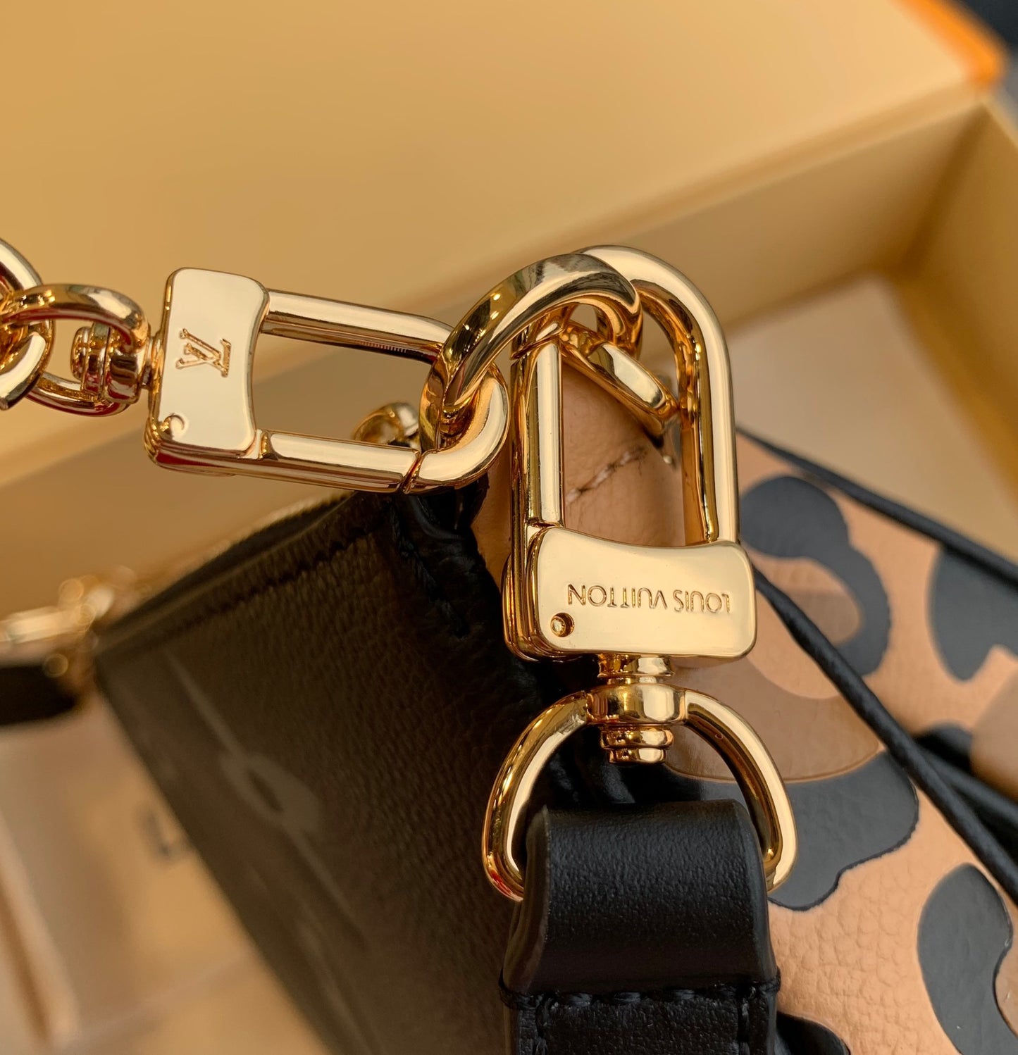 LOU POCHETTE ACCESSOIRES MULTI