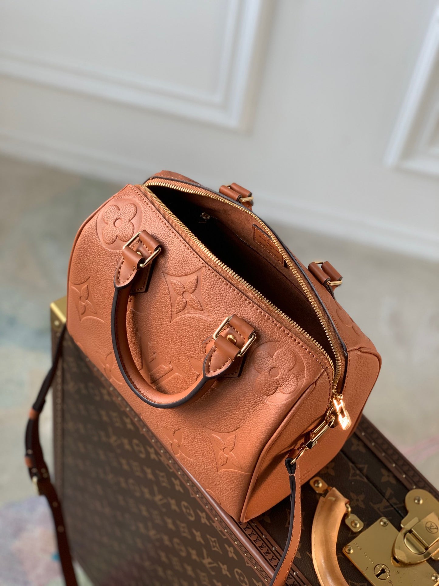 LOU SPEEDY BANDOULIÈRE 25 BAG