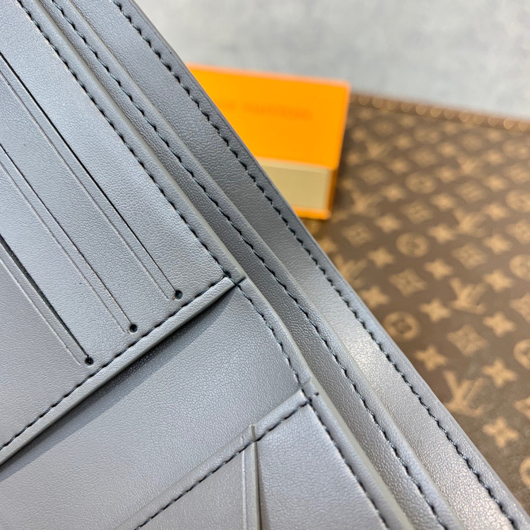 LOU PF. MULTIPLE WALLET