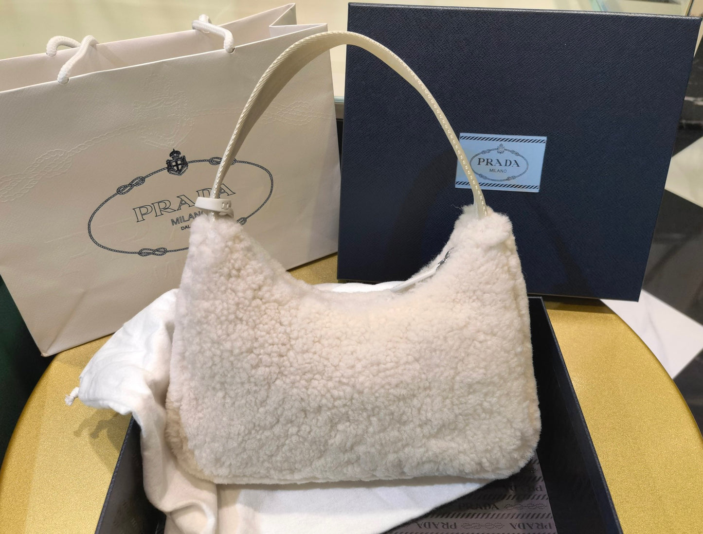 PD RE-EDITION 2000 SHEARLING SHOULDER BAG