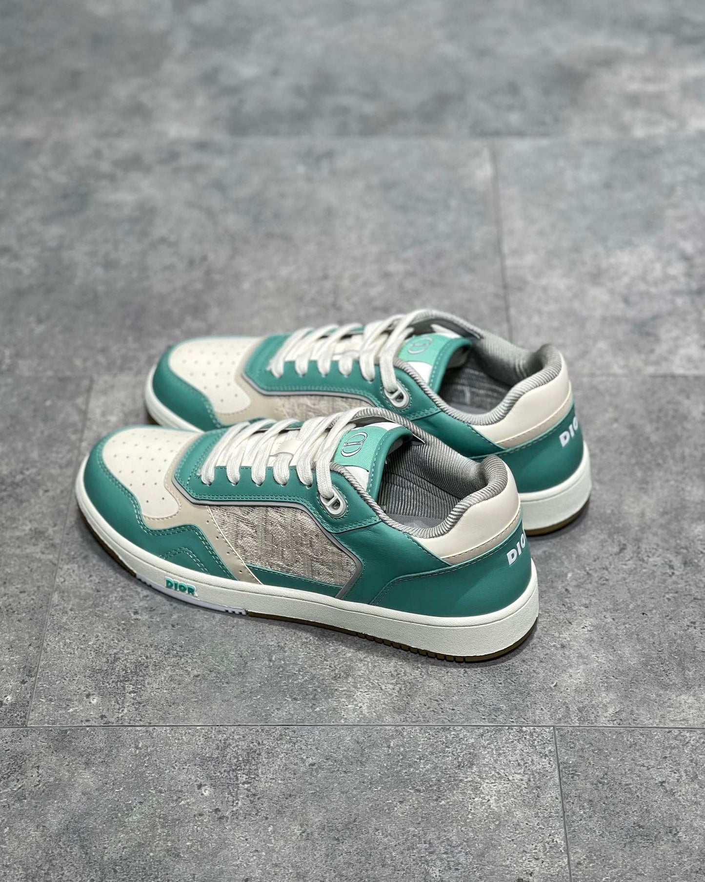 CD B27 SNEAKERS