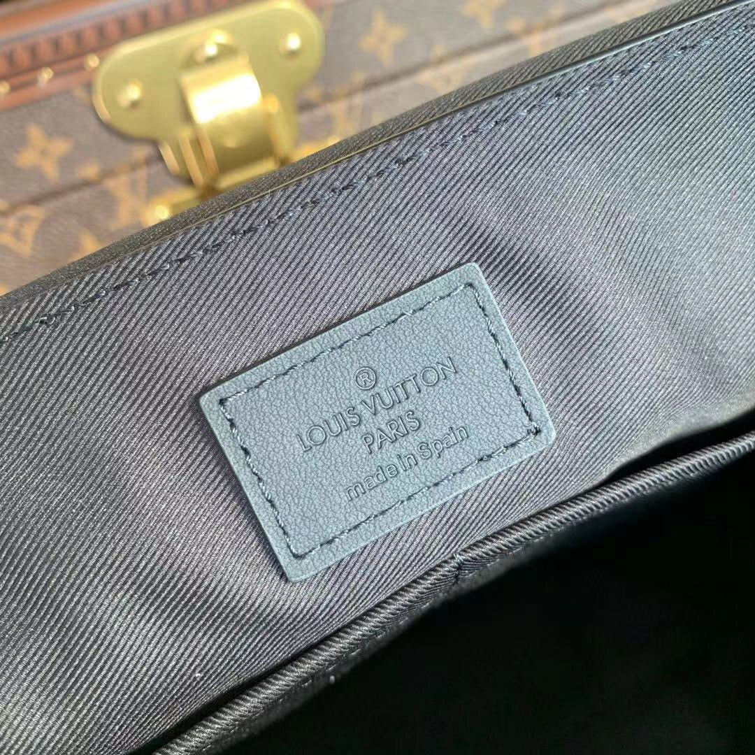 LOU AEROGRAM MESSENGER BAG