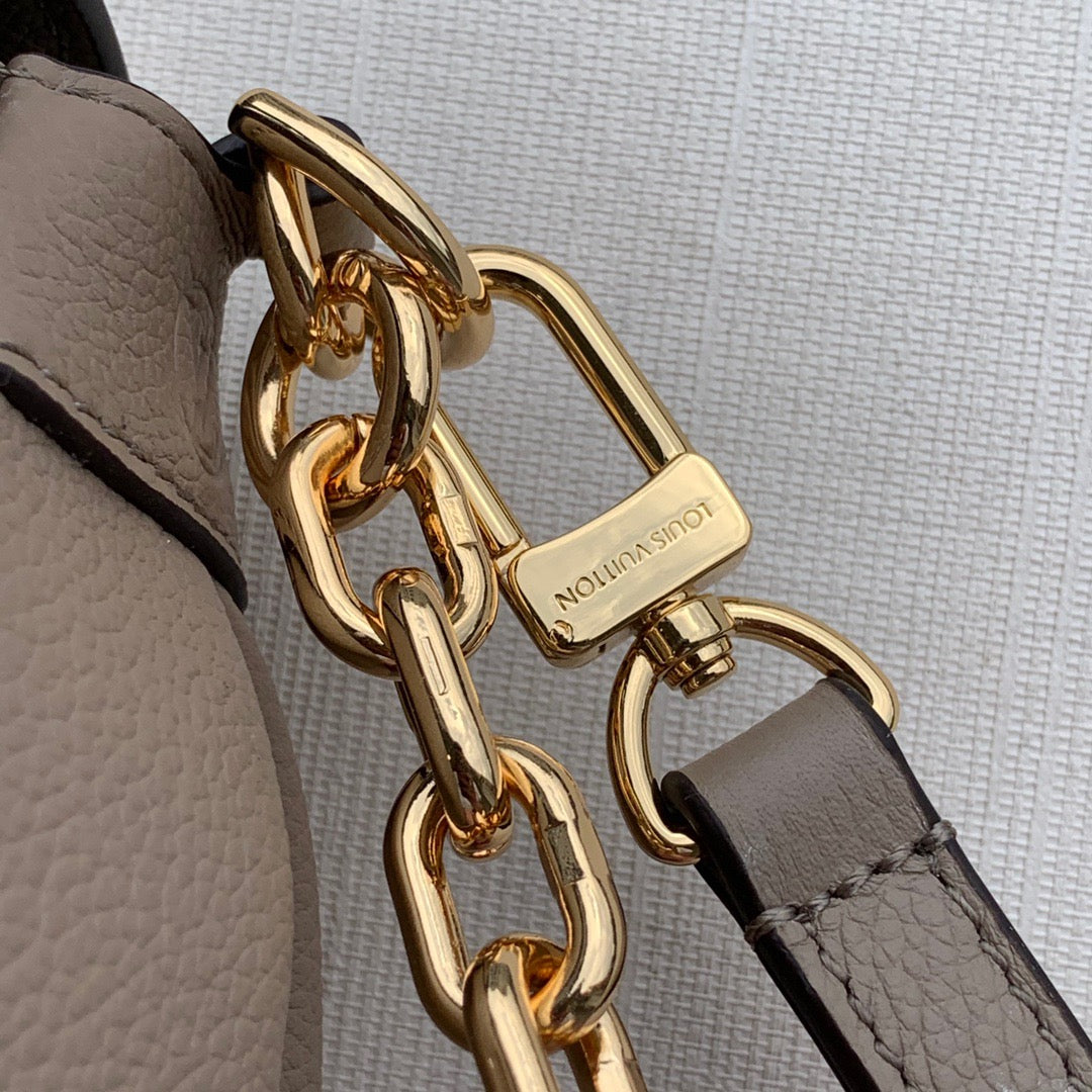 LOU FAVOURITE BAG
