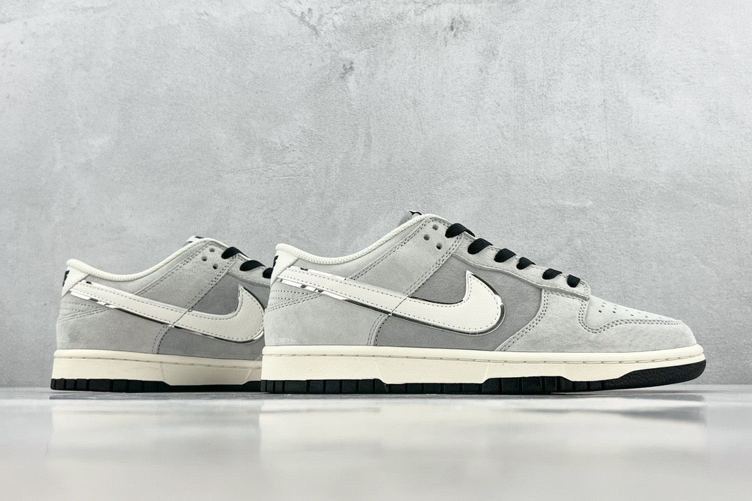 DUNK LOW x OTOMO KATUSHIRO