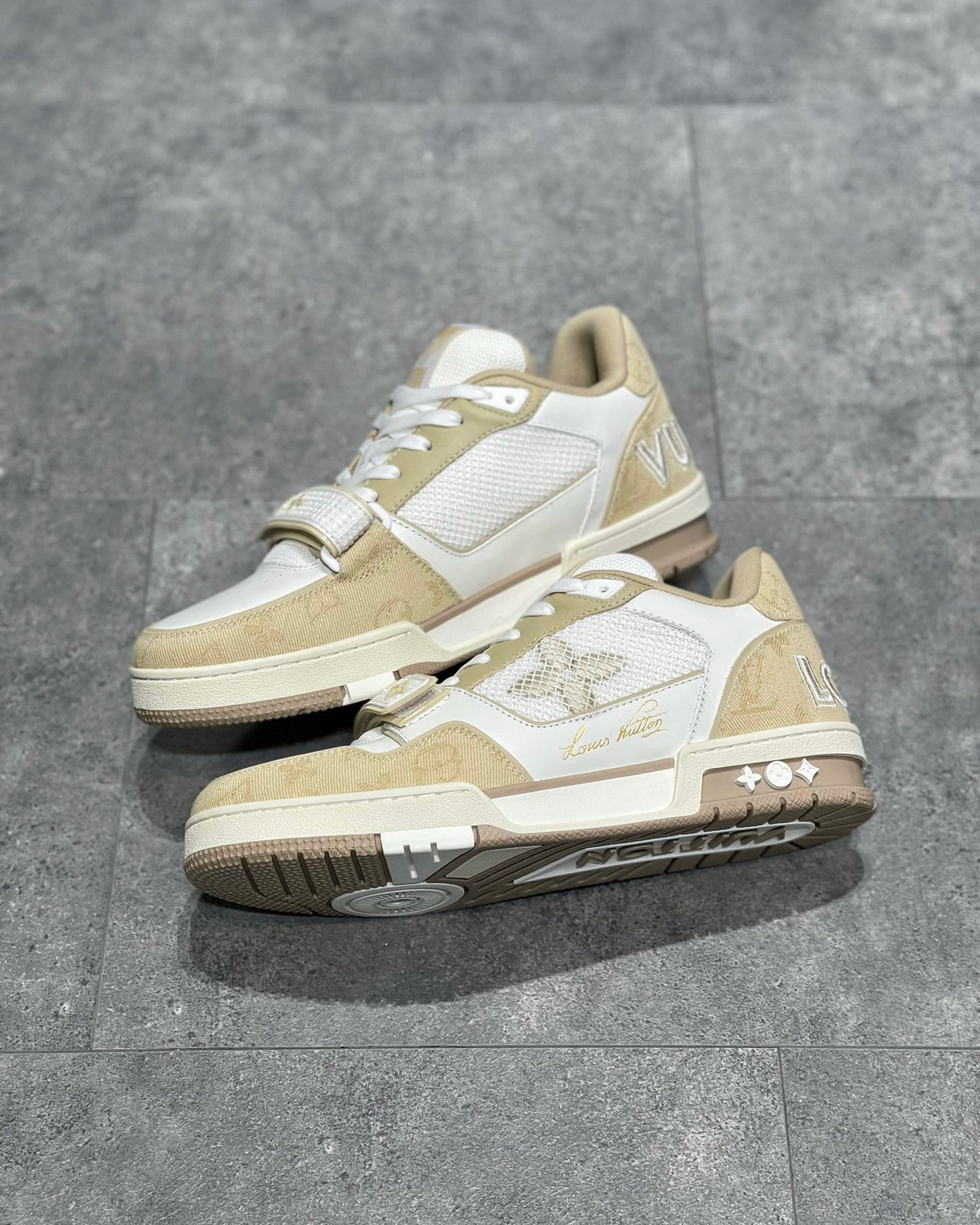 LOU TRAINERS