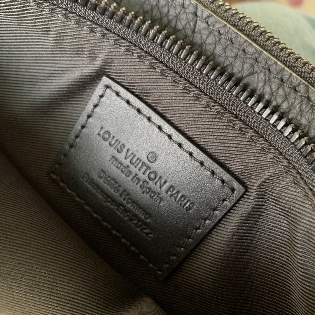 LOU IN THE LOOP BAG