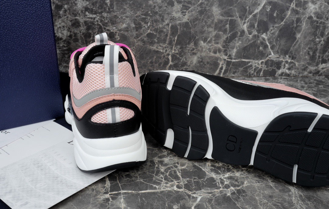 CD B22 SNEAKERS
