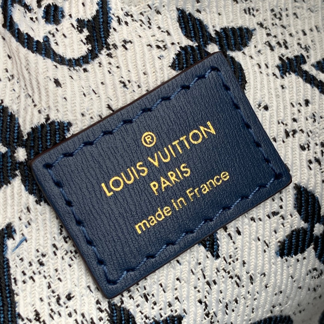 LOU LOOP BAG